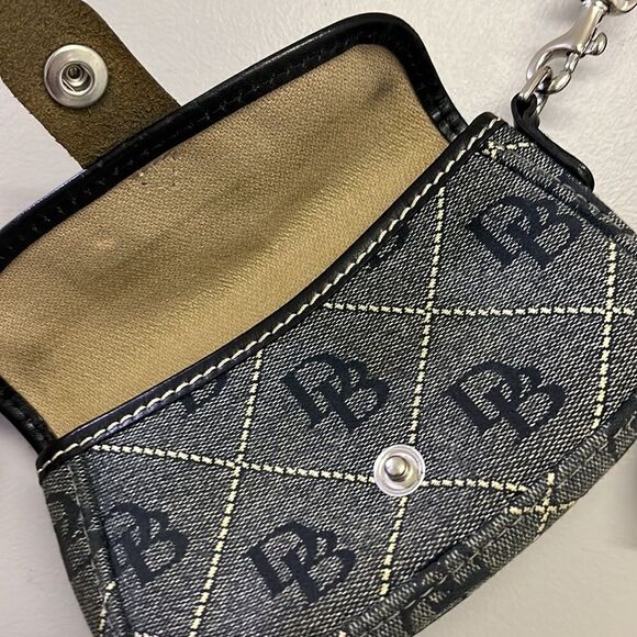 Dooney & Bourke Flap “DB” Wallet Wristlet- approx 6.5”/4.25”/1.25” - Picture 7 of 16